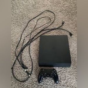 PS4 slim